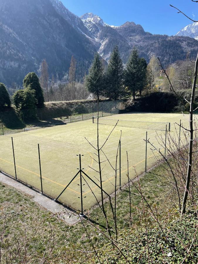 Courmayeur~Navetta Gratuita Per Il Centro+Impianti Exterior foto